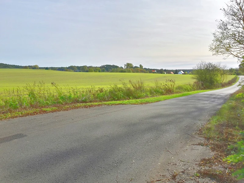 Flache Feldlandschaft im Havelland
