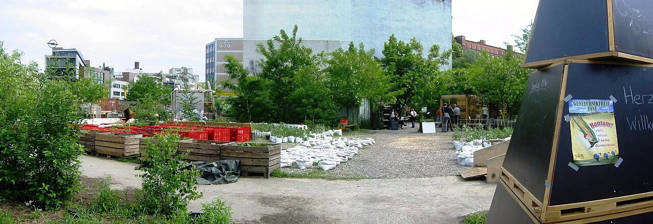 Prinzessinnengärten am Moritzplatz in Berlin-Kreuzberg, urbaner Gemeinschaftsgarten