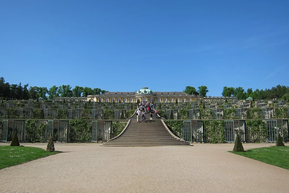 Park Sanssouci in Potsdam, Weinbergterrassen und historische Gartenanlage